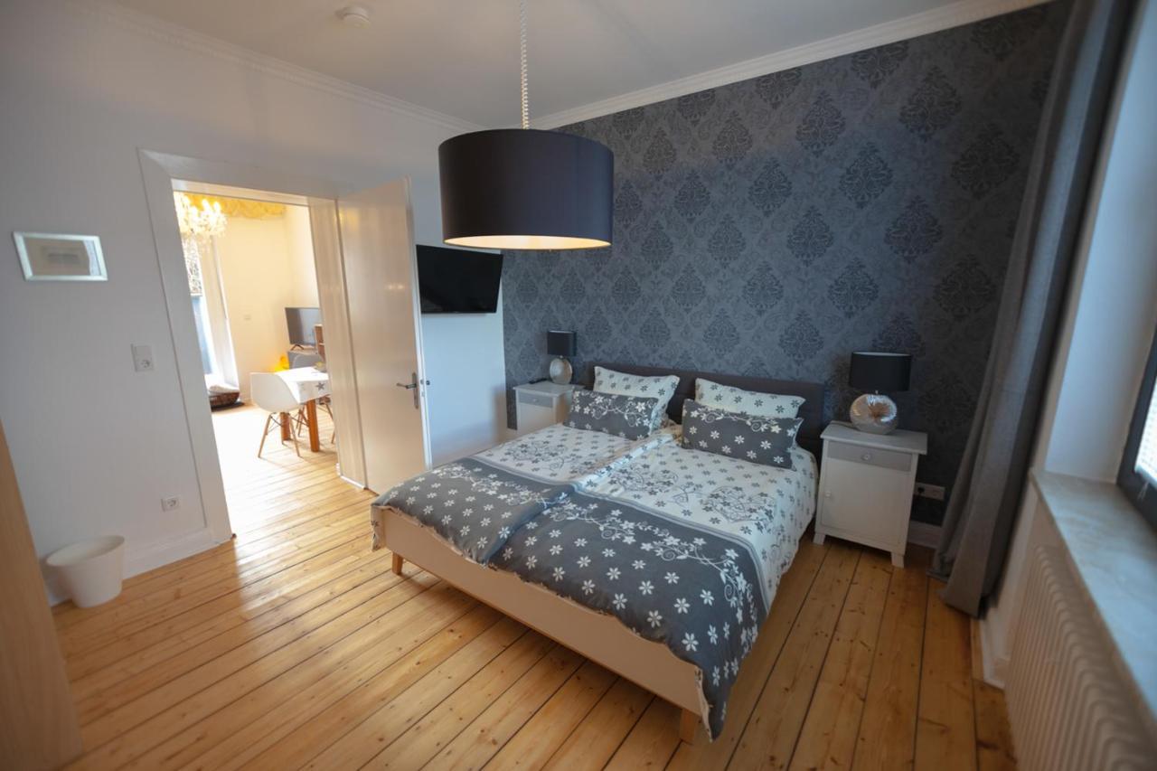 Apartmenthaus Lorbach Σόλινγκεν Εξωτερικό φωτογραφία