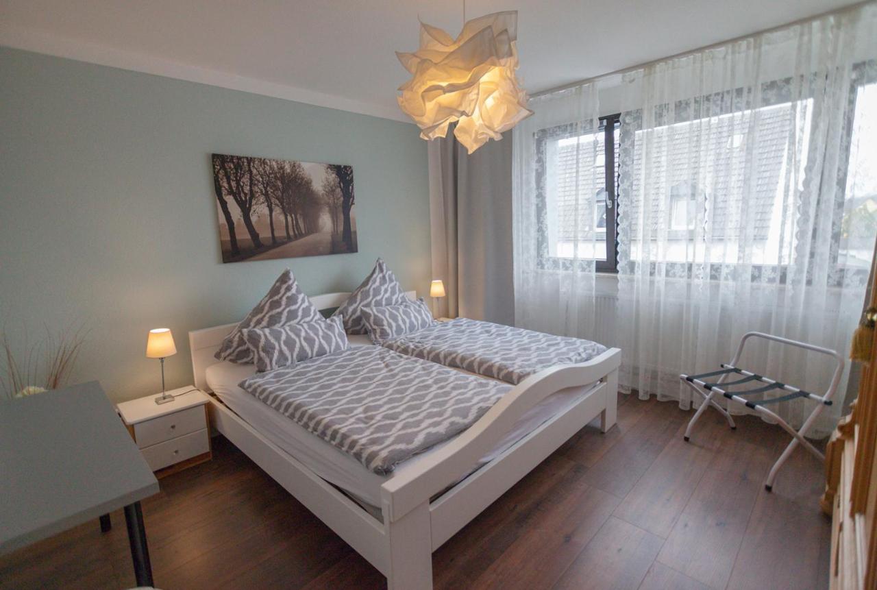 Apartmenthaus Lorbach Σόλινγκεν Εξωτερικό φωτογραφία