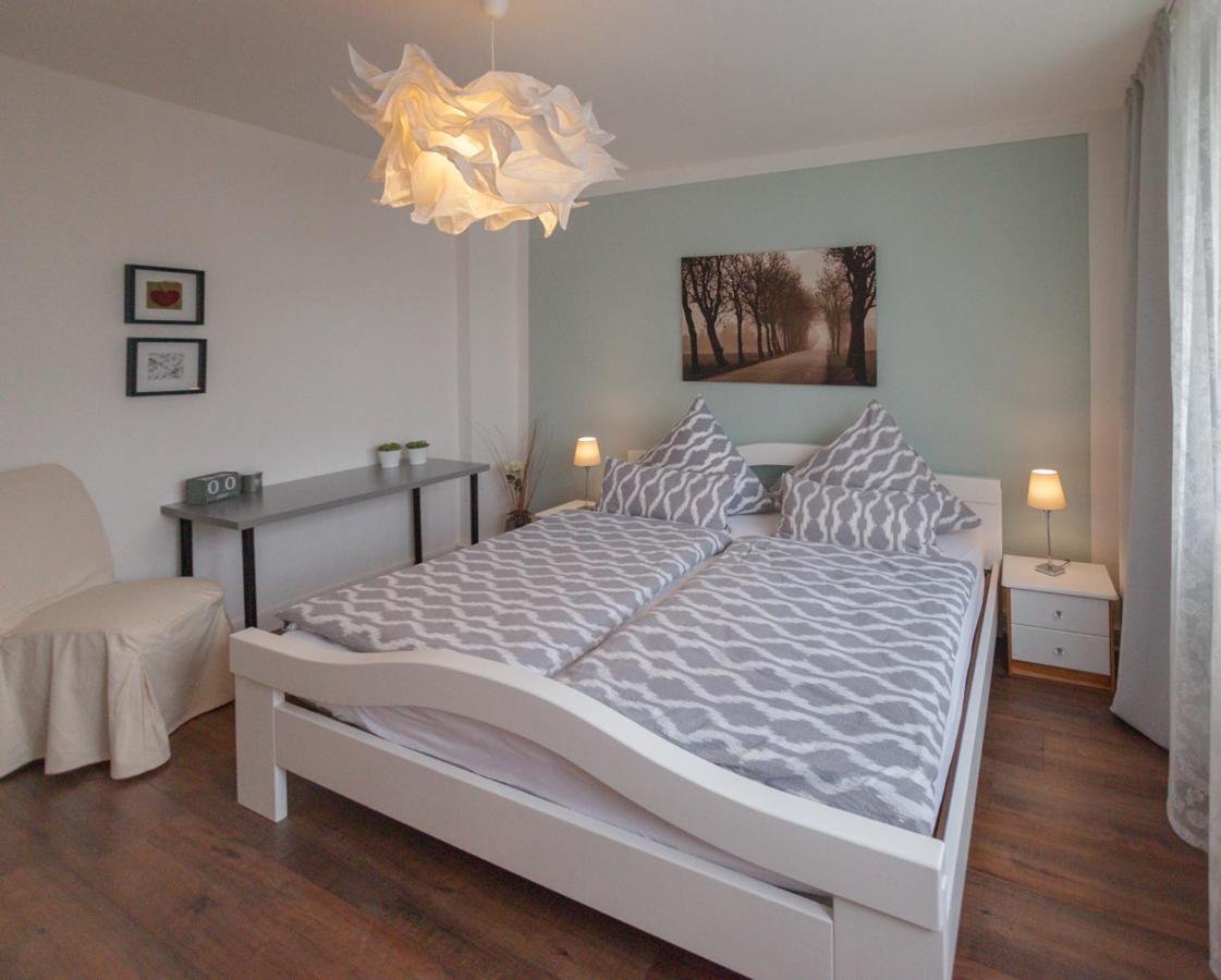 Apartmenthaus Lorbach Σόλινγκεν Εξωτερικό φωτογραφία