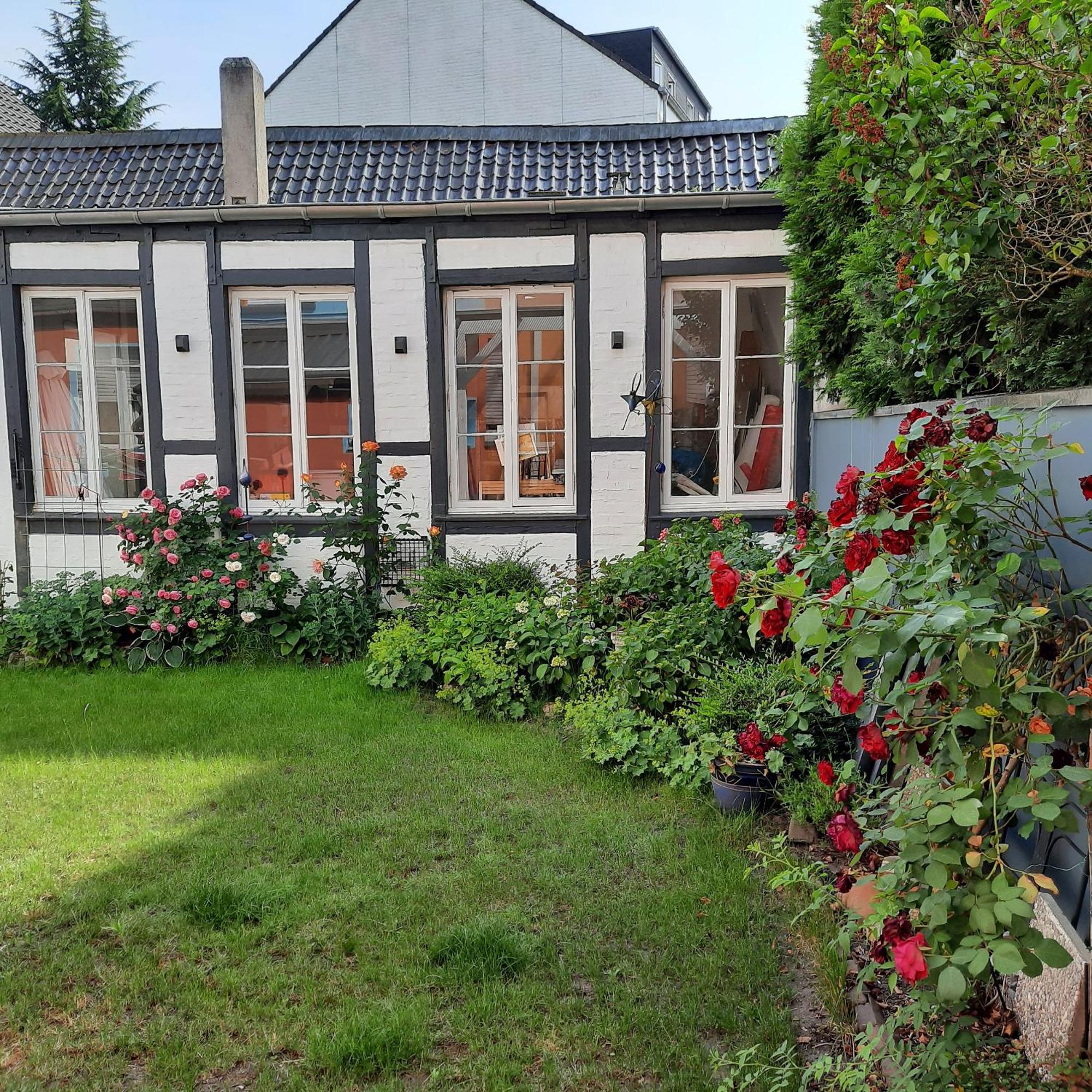 Apartmenthaus Lorbach Σόλινγκεν Εξωτερικό φωτογραφία