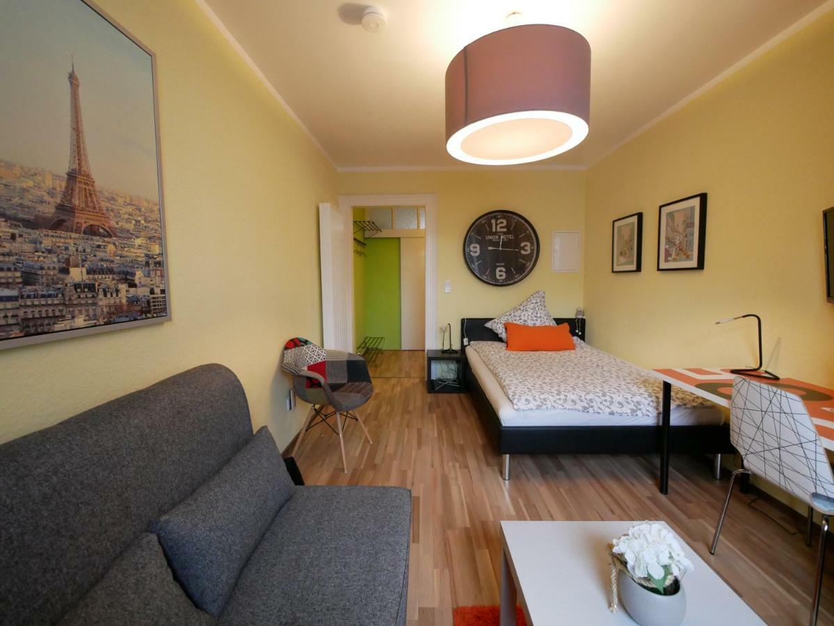 Apartmenthaus Lorbach Σόλινγκεν Εξωτερικό φωτογραφία